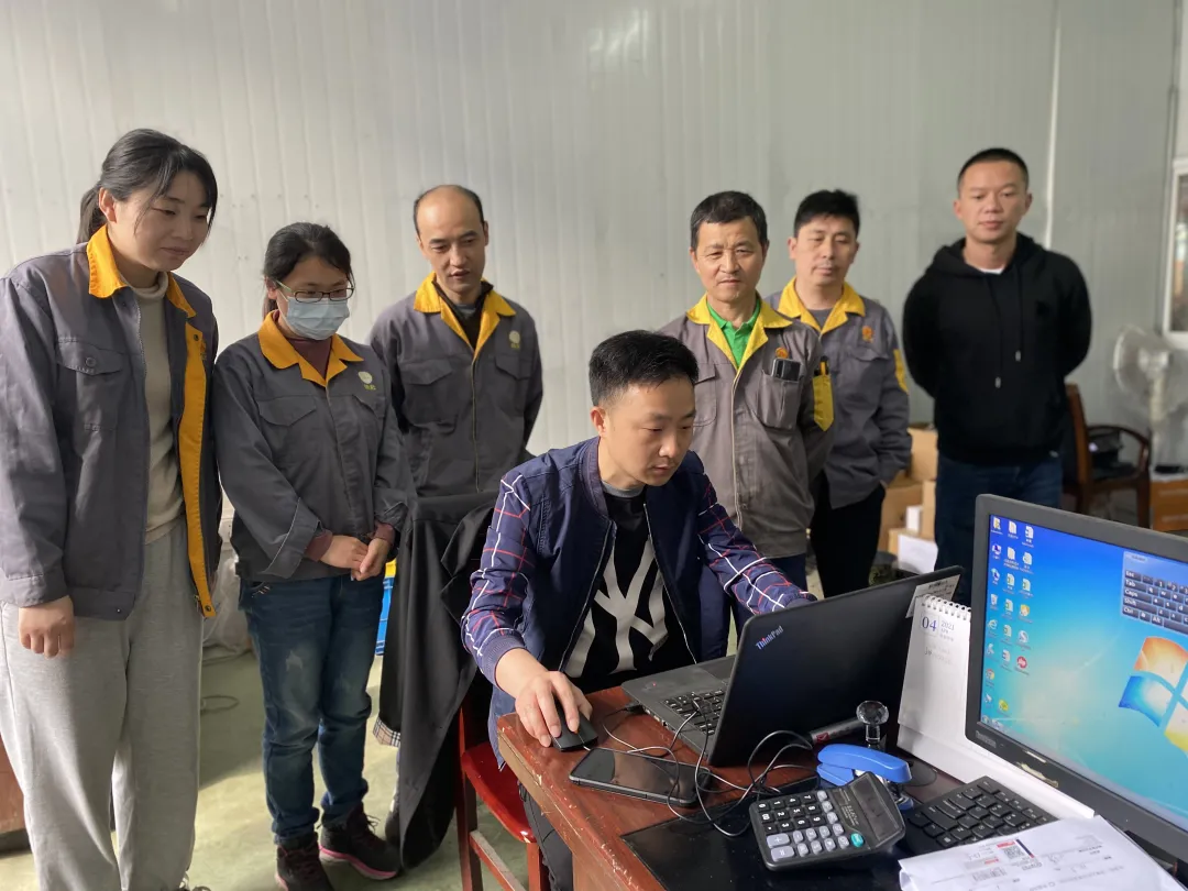 163am������·