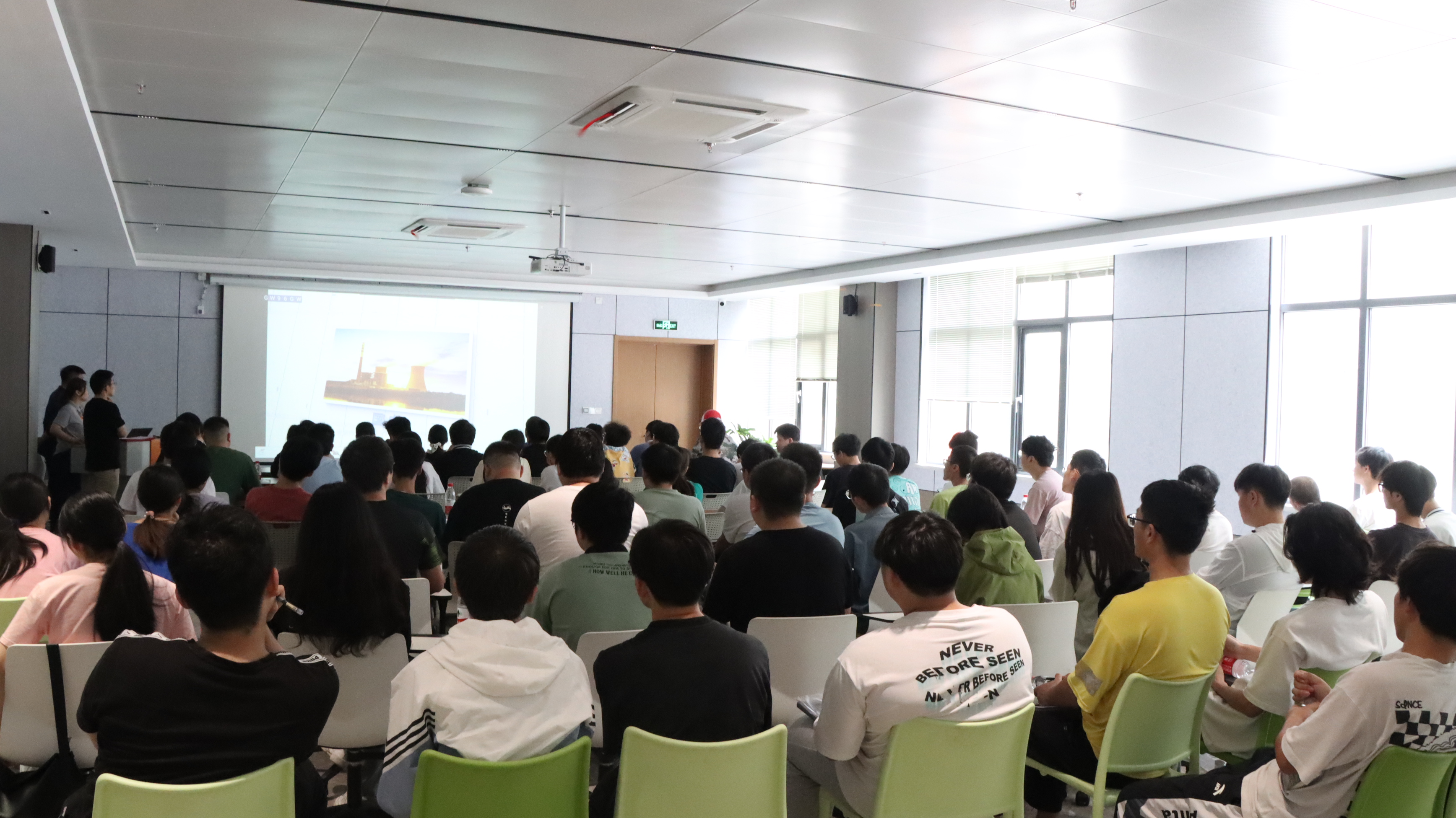 163am������·